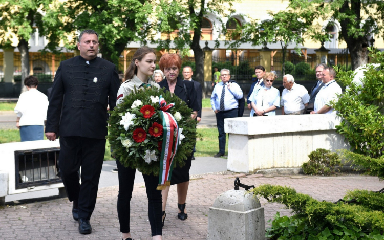 A hősökre emlékeztek