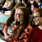 Vetélkedő a gimiben