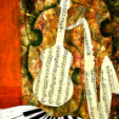 Faplasztikák és festmények az Artem Galériában