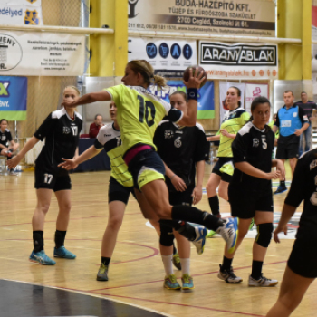 Ceglédi Kék Cápák – KSI Kézilabda Akadémia