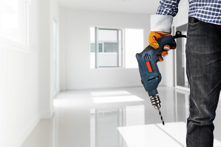 Egy fürdőszobai akasztó miatt ne verd szét a csempét!