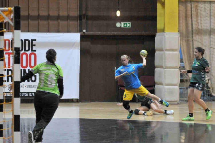 Ceglédi Kék Cápák - Gyömrő 26-24