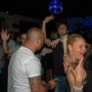 2014-07-05-A csaj nem jár egyedül