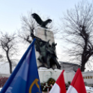 A doni áldozatokra, hősökre emlékeztek