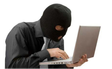 Cegléden tárgyalják az internetes csalók ügyét