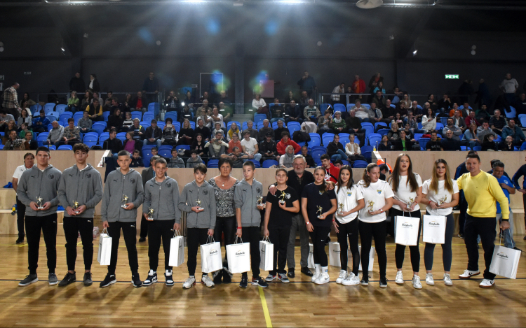 Utánpótlás játékosok díjazottjai