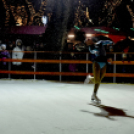 Megnyitott a koripálya