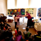 Négyszögletű Kerek kiállítás 