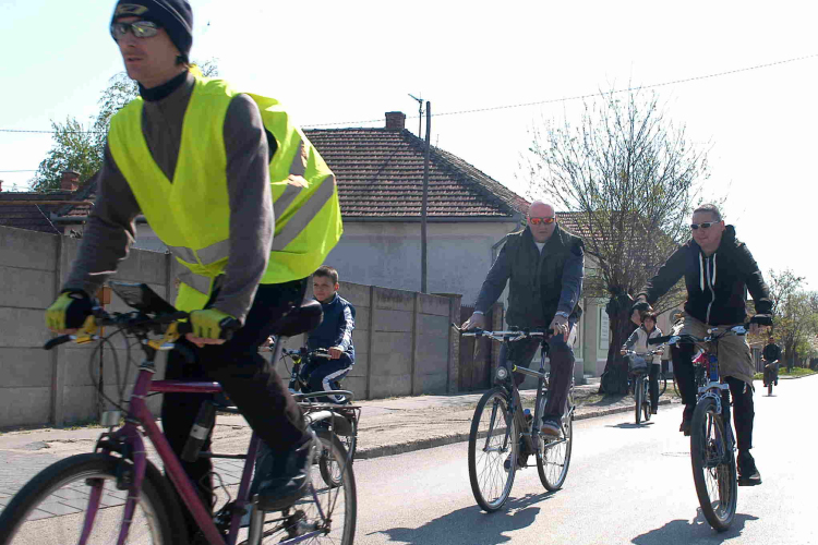 MOBON kétkeréken - tavaszi kerékpártúra I.