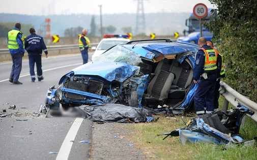 Továbbra is a 4-es az elsőszámú halálút