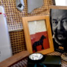 Négyszögletű Kerek kiállítás 