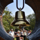 Virágharangot avattak Csemőben