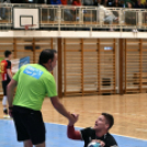 Csúcsrangadó a listavezető ellen