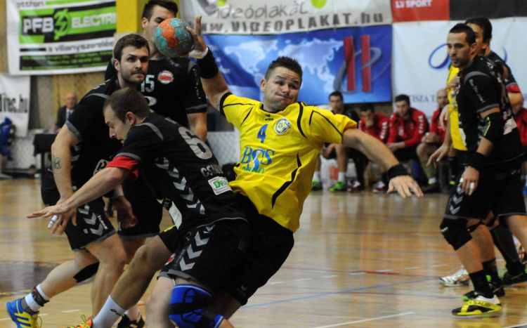 A második félidő már egál lett