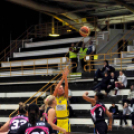 CEGLÉDI EKK–PINKK PÉCSI 424 64–75 