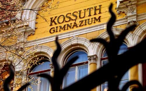 Kiváló felkészítők a ceglédi gimiben