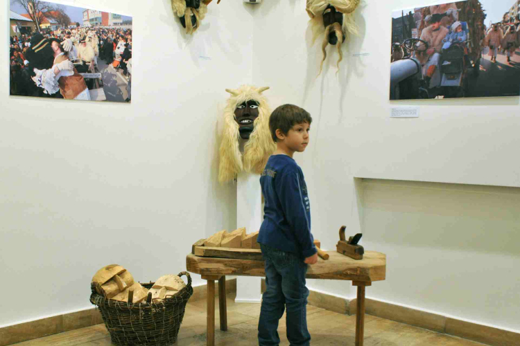 Mohácsi hagyomány Cegléden