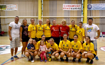 Segíts a Cápa lányoknak!