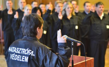 Önkénteseket keresnek