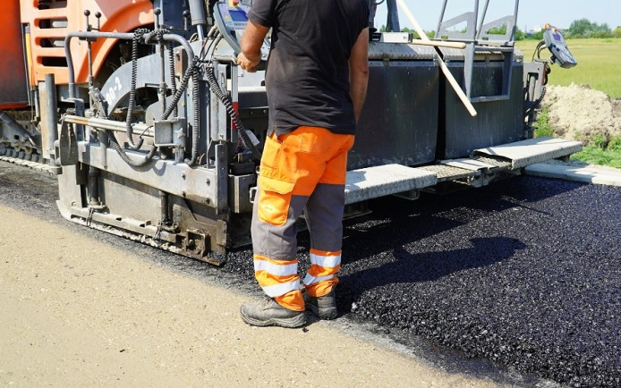 KÖZÚTKEZELŐI TÁJÉKOZTATÁS