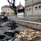 Strand-szerelik a beléptető rendszert