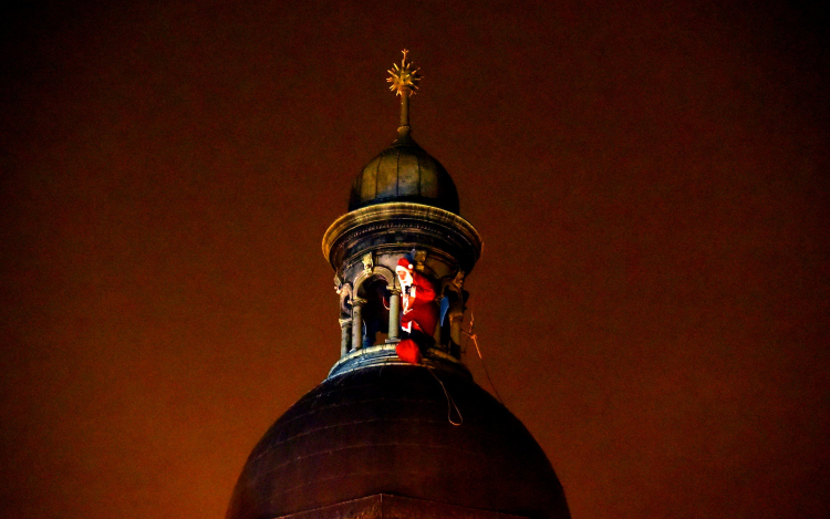 Földet ért a Mikulás