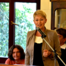 Táblaavató a Békebeli Cukrászdában