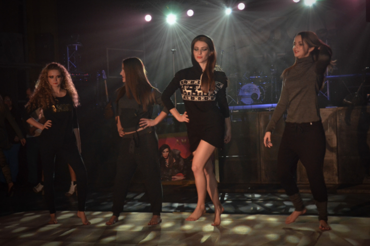 Amnesia divetbemutató