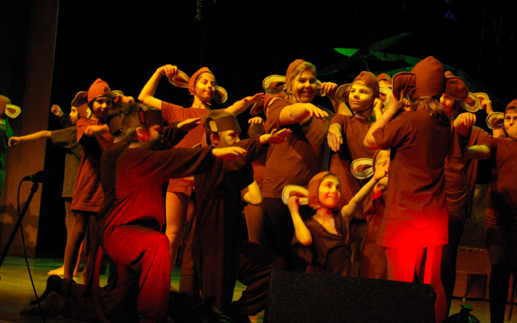 Palánta est a Várkonyiban