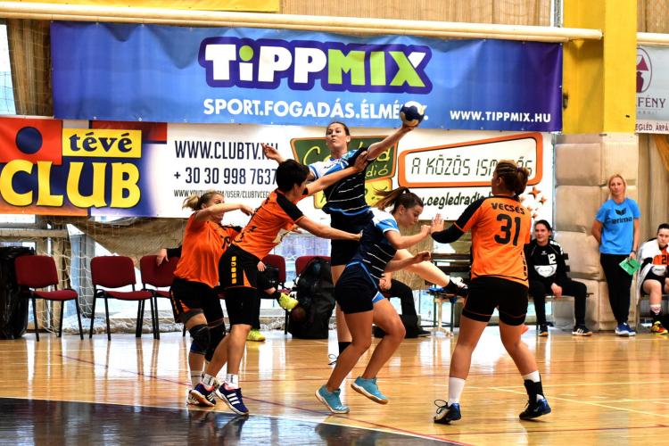 Ceglédi Kék Cápák - Vecsés SE Jusec 20 - 20 ( 7 - 9)