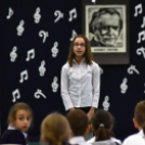 Énekverseny a Táncsicsban