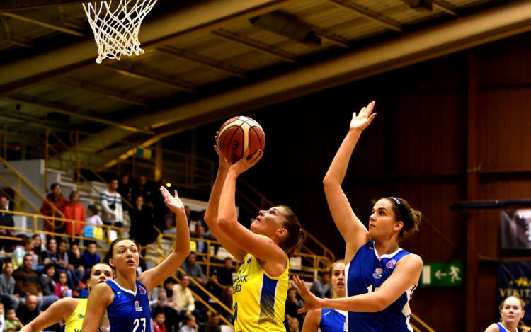 Lenyomtuk az oroszokat