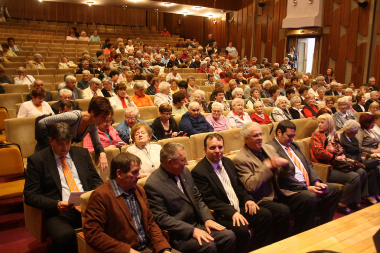 Idősek Világnapja Cegléden