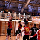 Csúcsrangadó a listavezető ellen