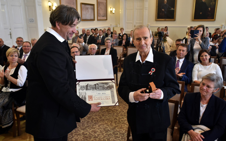 Cegléd Díszpolgára lett dr. Réti Mikós