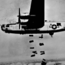 A bombatámadás áldozataira emlékeztek