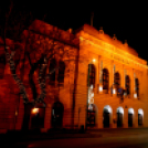 Gyönyörű karácsonyi fénybe borult a Szabadság tér