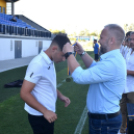 Első szezonbeli hazai meccs és éremosztás