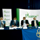 Aláírták a szerződést