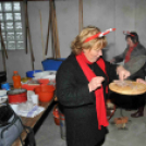 Csemői hagyományos hurkatöltő verseny