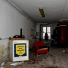 Bontják a lelátót